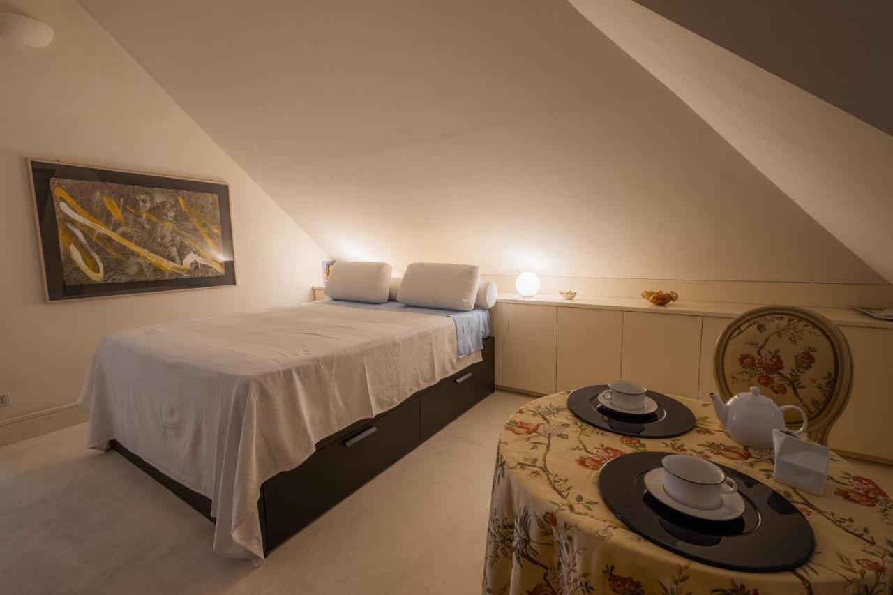 Bed and Breakfast Attico Palazzo Giustiniani Janov Exteriér fotografie